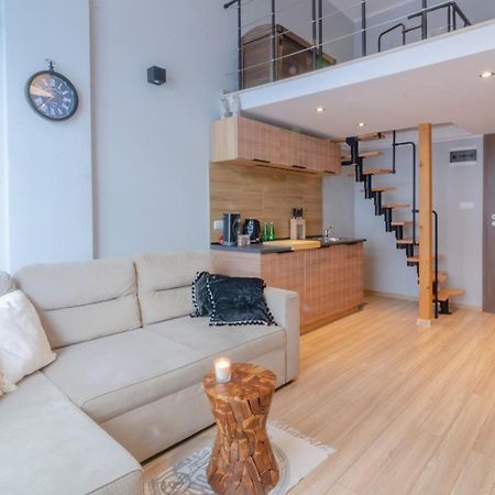 Holiday Home Loft Z Antresola I Balkonem Przy Plazy เมียนซิดดรอแย ภายนอก รูปภาพ