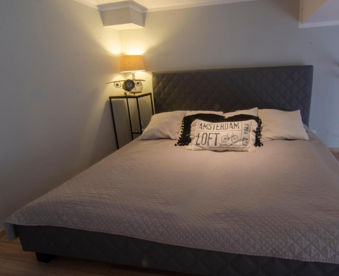 Holiday Home Loft Z Antresola I Balkonem Przy Plazy เมียนซิดดรอแย ภายนอก รูปภาพ